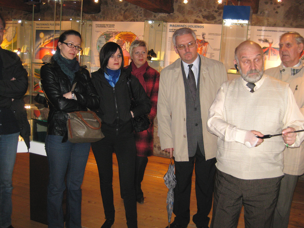Konferencijos dalyviai lankosi respublikiniame Vaclovo Into akmenų muziejuje (2013-04-26, Mosėdis)